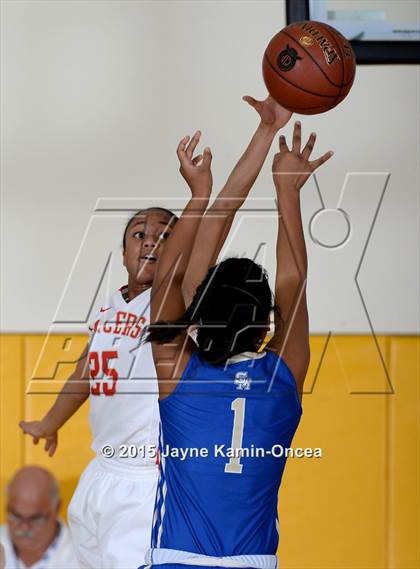 Thumbnail 1 in Orange Lutheran @ Santa Margarita (CIF SS 3A Final) photogallery.