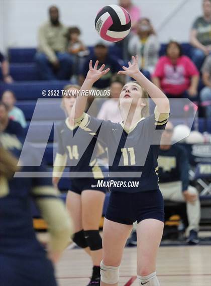 Thumbnail 3 in Garner @ Perrin-Whitt photogallery.