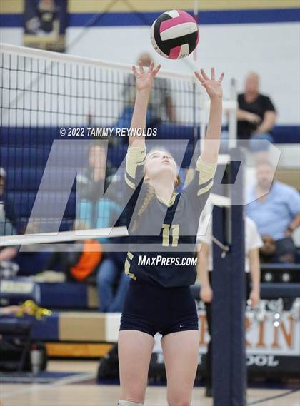 Thumbnail 3 in Garner @ Perrin-Whitt photogallery.