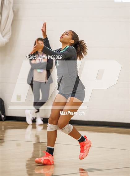 Thumbnail 2 in Palo Verde vs. South (Durango Fall Classic) photogallery.