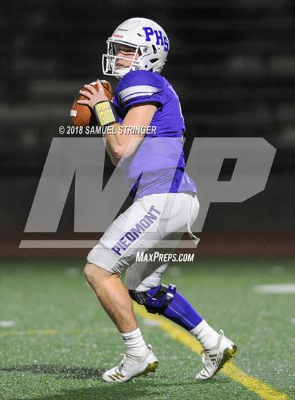 Thumbnail 2 in Justin-Siena @ Piedmont (CIF NCS D4 First Round) photogallery.
