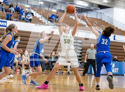 Thumbnail 3 in Pius X @ Lincoln East photogallery.