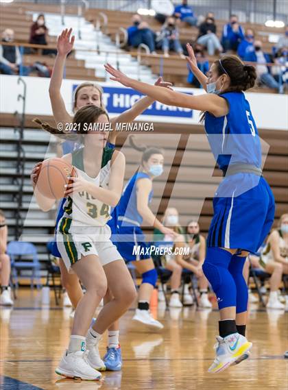 Thumbnail 2 in Pius X @ Lincoln East photogallery.