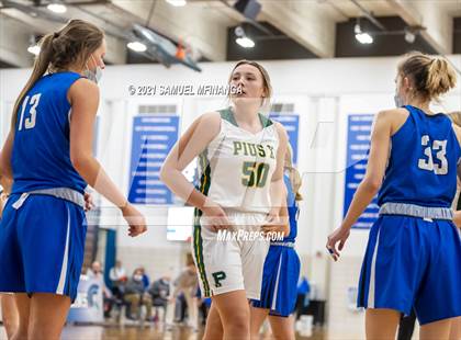 Thumbnail 2 in Pius X @ Lincoln East photogallery.