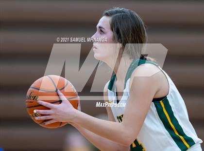 Thumbnail 2 in Pius X @ Lincoln East photogallery.