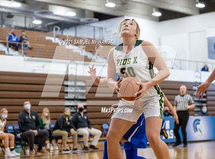 Thumbnail 3 in Pius X @ Lincoln East photogallery.