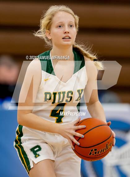 Thumbnail 1 in Pius X @ Lincoln East photogallery.