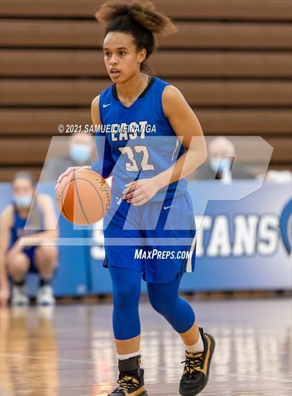 Thumbnail 2 in Pius X @ Lincoln East photogallery.