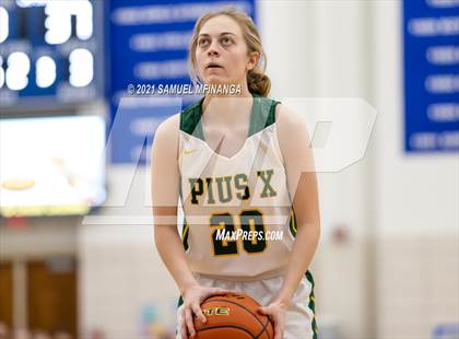 Thumbnail 2 in Pius X @ Lincoln East photogallery.