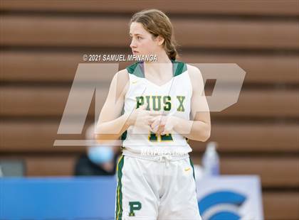 Thumbnail 2 in Pius X @ Lincoln East photogallery.