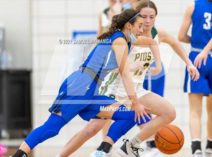 Thumbnail 3 in Pius X @ Lincoln East photogallery.