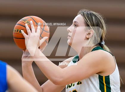 Thumbnail 1 in Pius X @ Lincoln East photogallery.