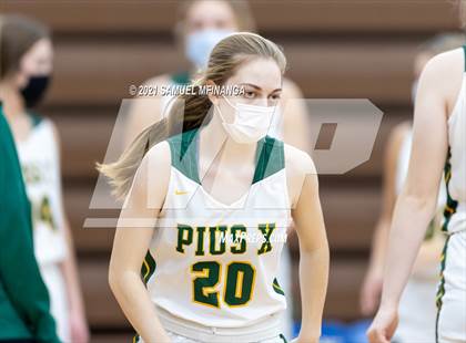 Thumbnail 1 in Pius X @ Lincoln East photogallery.