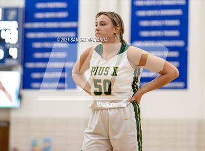 Thumbnail 3 in Pius X @ Lincoln East photogallery.