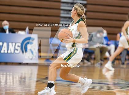 Thumbnail 1 in Pius X @ Lincoln East photogallery.