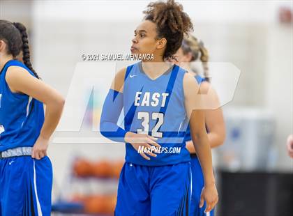 Thumbnail 1 in Pius X @ Lincoln East photogallery.