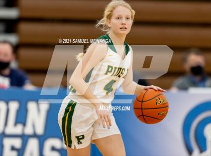 Thumbnail 3 in Pius X @ Lincoln East photogallery.