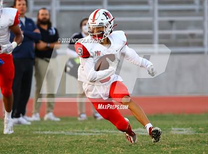 Thumbnail 3 in Harvard-Westlake vs. Venice photogallery.