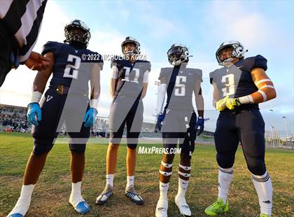 Thumbnail 2 in Harvard-Westlake vs. Venice photogallery.