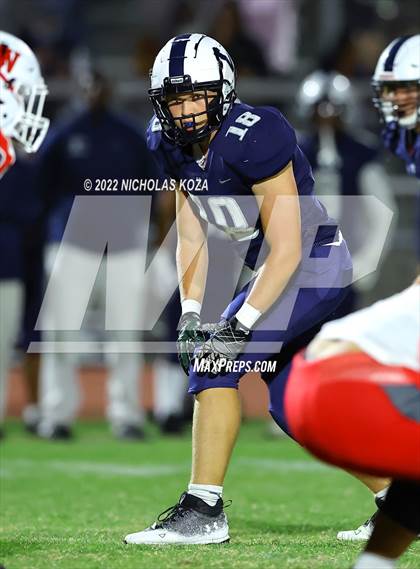 Thumbnail 2 in Harvard-Westlake vs. Venice photogallery.