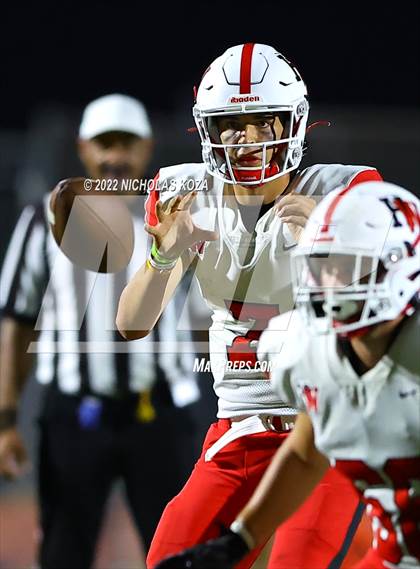 Thumbnail 3 in Harvard-Westlake vs. Venice photogallery.