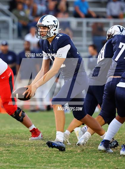 Thumbnail 3 in Harvard-Westlake vs. Venice photogallery.