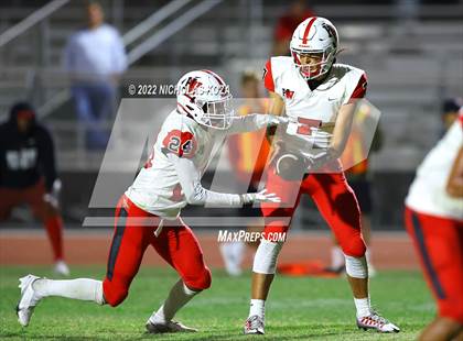 Thumbnail 2 in Harvard-Westlake vs. Venice photogallery.