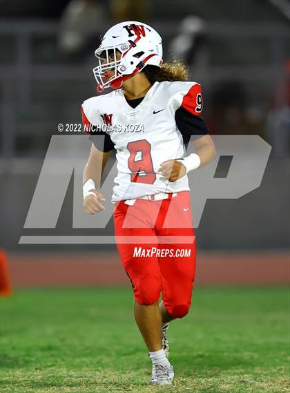 Thumbnail 1 in Harvard-Westlake vs. Venice photogallery.