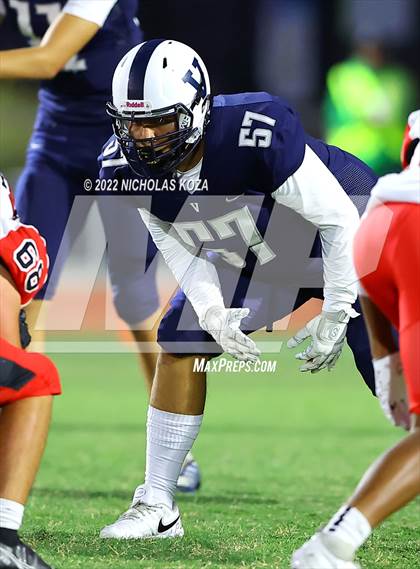 Thumbnail 3 in Harvard-Westlake vs. Venice photogallery.