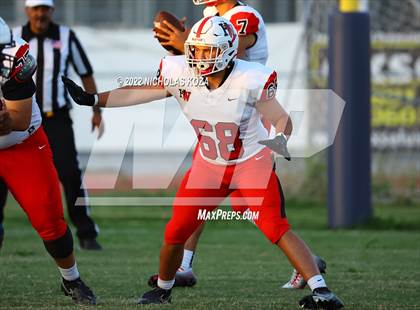 Thumbnail 1 in Harvard-Westlake vs. Venice photogallery.