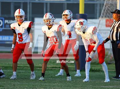 Thumbnail 1 in Harvard-Westlake vs. Venice photogallery.