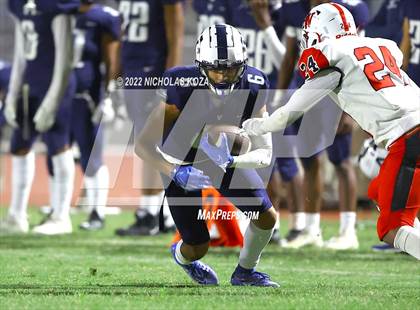 Thumbnail 2 in Harvard-Westlake vs. Venice photogallery.