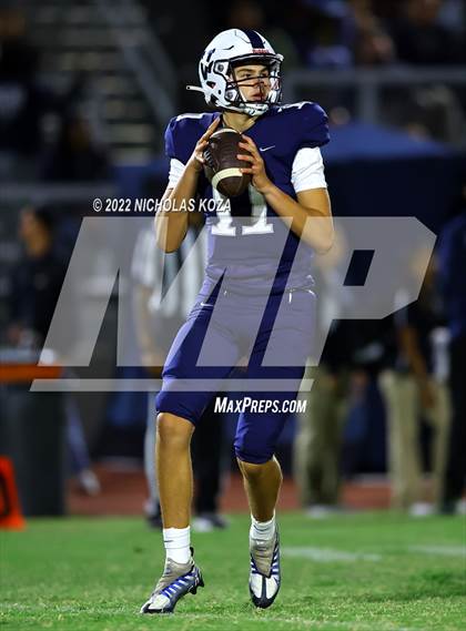 Thumbnail 2 in Harvard-Westlake vs. Venice photogallery.