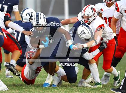 Thumbnail 2 in Harvard-Westlake vs. Venice photogallery.