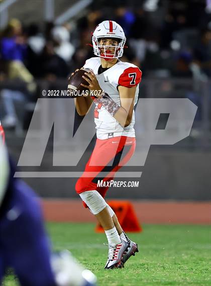Thumbnail 2 in Harvard-Westlake vs. Venice photogallery.