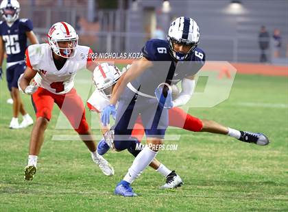 Thumbnail 1 in Harvard-Westlake vs. Venice photogallery.