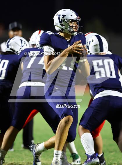 Thumbnail 2 in Harvard-Westlake vs. Venice photogallery.