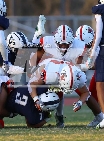 Thumbnail 3 in Harvard-Westlake vs. Venice photogallery.