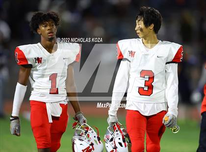 Thumbnail 3 in Harvard-Westlake vs. Venice photogallery.