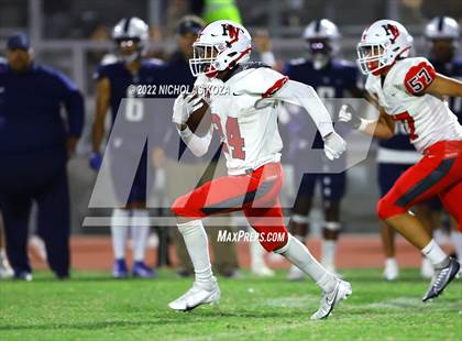 Thumbnail 2 in Harvard-Westlake vs. Venice photogallery.