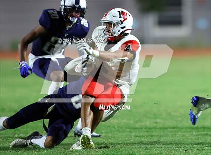 Thumbnail 2 in Harvard-Westlake vs. Venice photogallery.