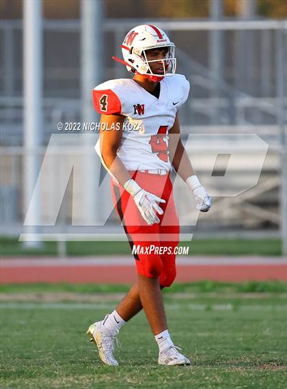 Thumbnail 3 in Harvard-Westlake vs. Venice photogallery.