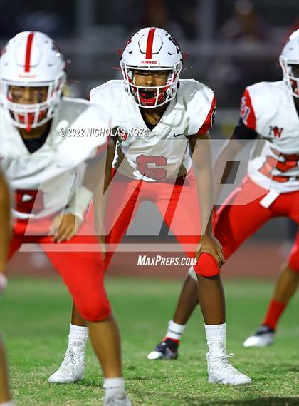 Thumbnail 3 in Harvard-Westlake vs. Venice photogallery.