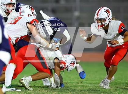 Thumbnail 1 in Harvard-Westlake vs. Venice photogallery.