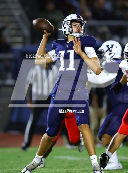 Thumbnail 1 in Harvard-Westlake vs. Venice photogallery.