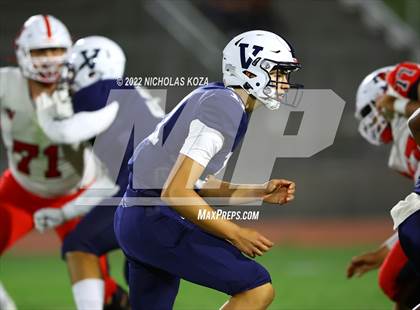 Thumbnail 1 in Harvard-Westlake vs. Venice photogallery.
