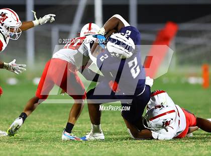 Thumbnail 3 in Harvard-Westlake vs. Venice photogallery.