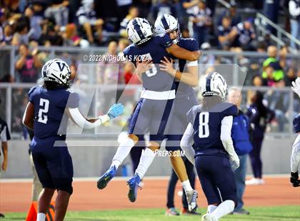 Thumbnail 3 in Harvard-Westlake vs. Venice photogallery.