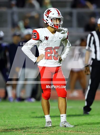 Thumbnail 3 in Harvard-Westlake vs. Venice photogallery.