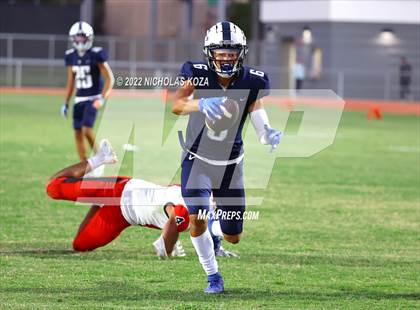 Thumbnail 2 in Harvard-Westlake vs. Venice photogallery.